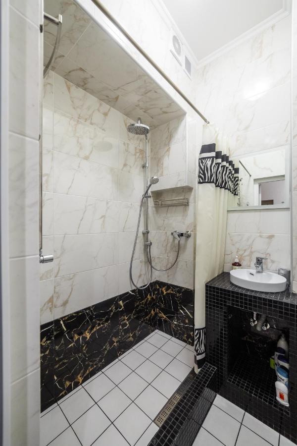 Apartment On Tamanska - Вулиця Дарії Гусяк Lviv Exterior foto